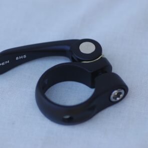 Collier de serrage de Selle avec Serrage Rapide 31,8 noir