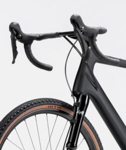 LEFTY OCHO OLIVER CARBONE CANNONDALE