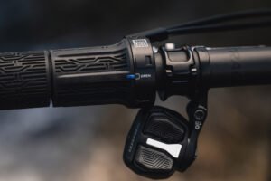 Twistlock Ultimate 2 positions RockShox