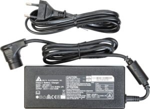 Chargeur Hyena Hydrive BP-B250 36V2A (EU charger) K74031)